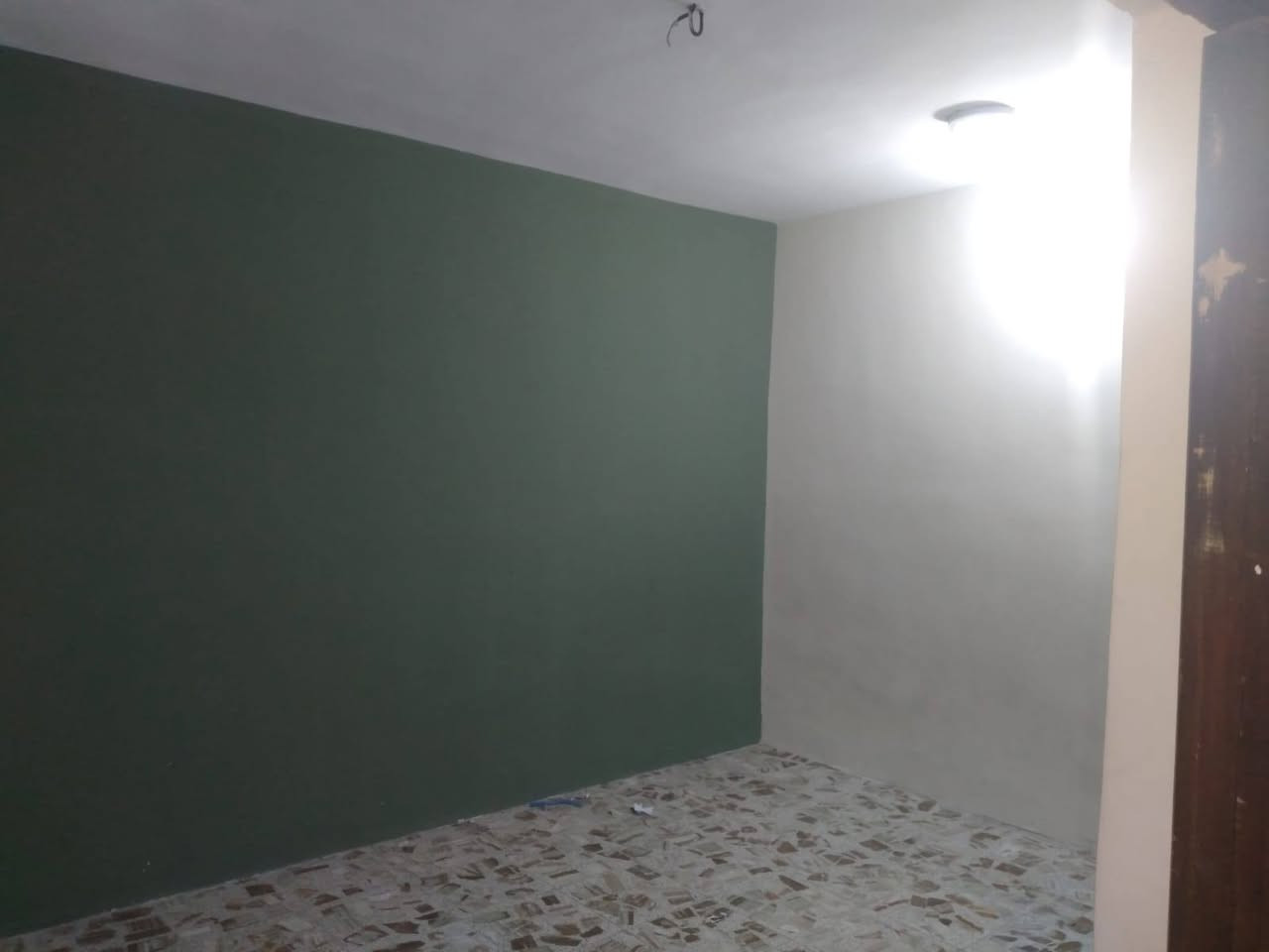 السلام عليكم 
بيت لبيع طابو زراعي زعفرانيه شارع المحد بين السدتين طابقين 3غرف نوم +استقبال+ كراج سياره بيت جاهز من كولشي بس الواجهيه ماكامله خدمات المنطقه كامله السعر95/
‏‪***********‬‏
