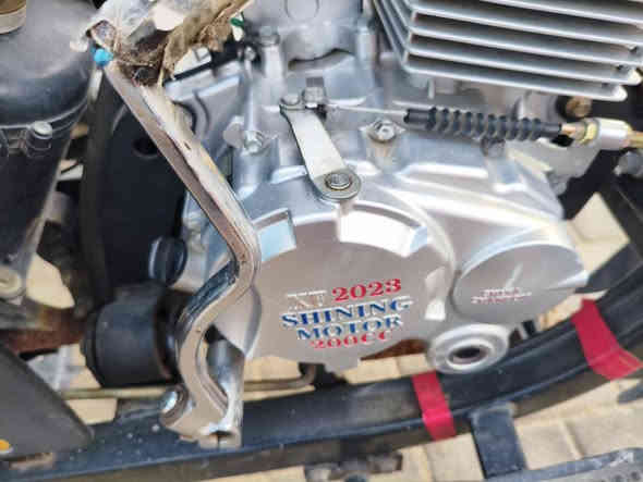 سلام عليكم مكينه كربلائيه 200 البيع مكينه ما مفتوحه بس كايمه سعره 175 وبيه مجال مكاني حيانيه ***********
