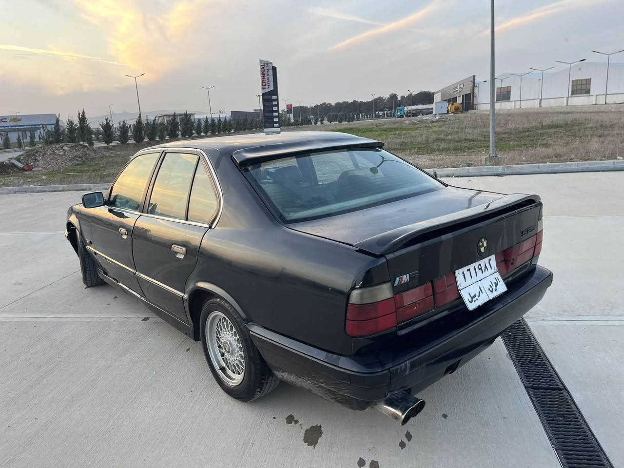 ئادمین 💚  شوین سلیمانی نرخ٤٥
مودیل ١٩٩٢ بيلاد ٥٢٥ ئوتوماتیک  سلایت و جوار جام کارابا abs. تەبریت سارد و گەرم لەگەل سویجە ئیش دەکەت
ماکینە و گێر لوک جوار تەیە ویل مەشەبەک لوکی لەزیرەیە  زور تون و تولە و تەقە و راقەی نیە
بی داعم بی لیدراوی  بەشەرتی فەحس جاکوشی بیوە نیە
راقەم هەلیر سەناوی بەسەر جوە بەشەرتی تەحویل و خراما براوە و واکالا و ماکینە و گێڕ
مووشتەری تیل کە *********** السليمانية, العراق
