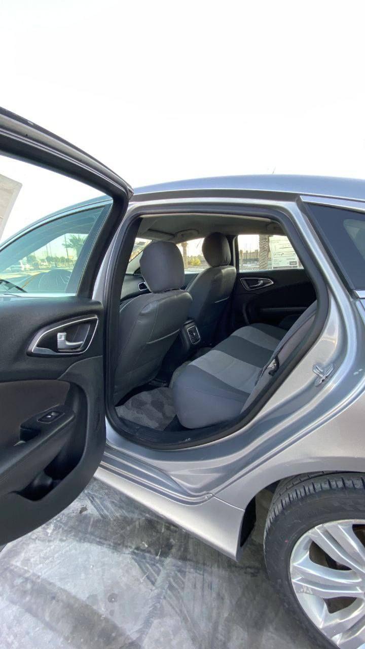 السلام عليكم C200 موديل 2015 لون سلفري ضربتها قطعتين جاملغ وبنيد كلشي بلادي ملايح لا لغد ولا شاصي كلشي مكفول سياره نضيفه وحلوه مكاني النجف السعر 95 وبيه مجال  التواصل واتساب***********
