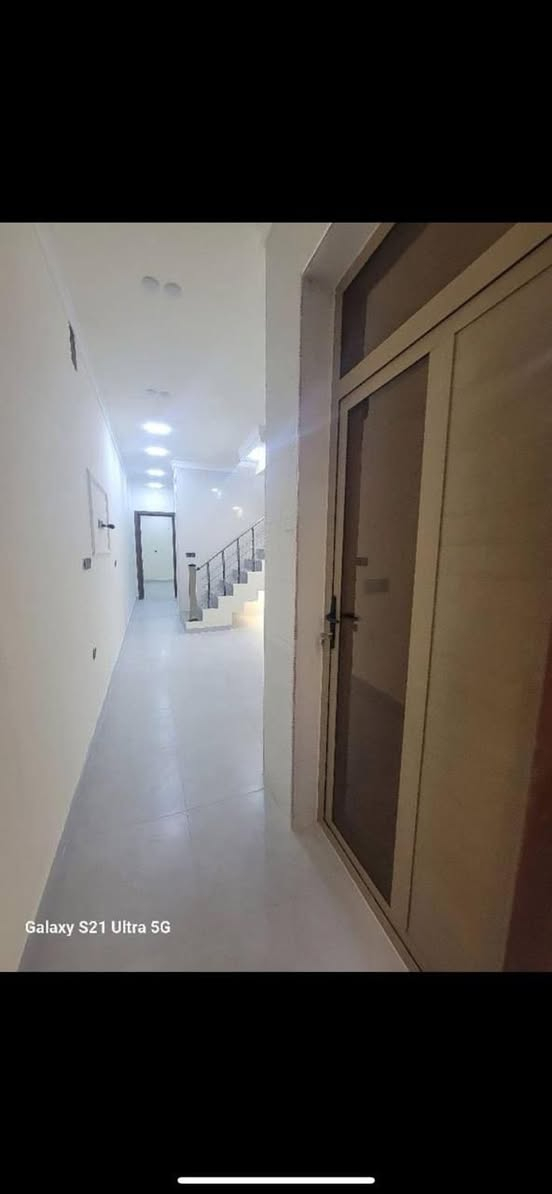 السلام عليكم دار للبيع مساحة 96 متكون من 3 نوم وستقبال ومطبح شغل فول واجهة مرمر العنوان الدورة شارع 60
#مكتب_الطيف_للإستثمارالعقاري
موقعنة الدورة شارع الساعاتي📍

***********
