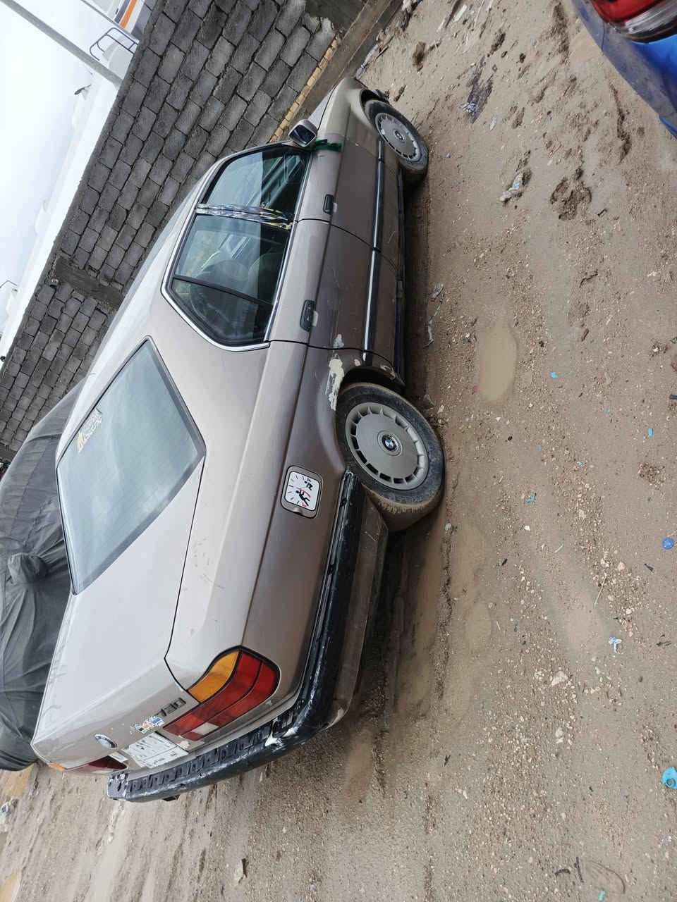 سلام عليكم بي إم 730 للبيع مكينه بلاديه كير عادي خير من الله حداديه كهرباياته شقاله تايرات كفاله لا ضربه ولا صبغ بس بيه جراد تحويل شوكت ماتريد بس بيه مشكلة تفاصيل أكثر الاتصال برقم ***********
