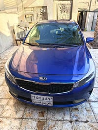 كيا فورتي 2017 حادثها خلفي جنطه بدون تبديل حادث خفيف جدا مواصفات عادية...