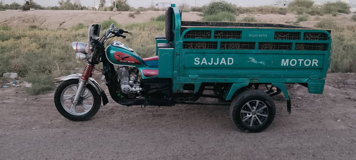 سلام عليكم ستوته 22 مكفوله اصوليه/***********
مكاني خان بني سعد السعر مليونين  وبيهه مجال حك الجيه رقم
