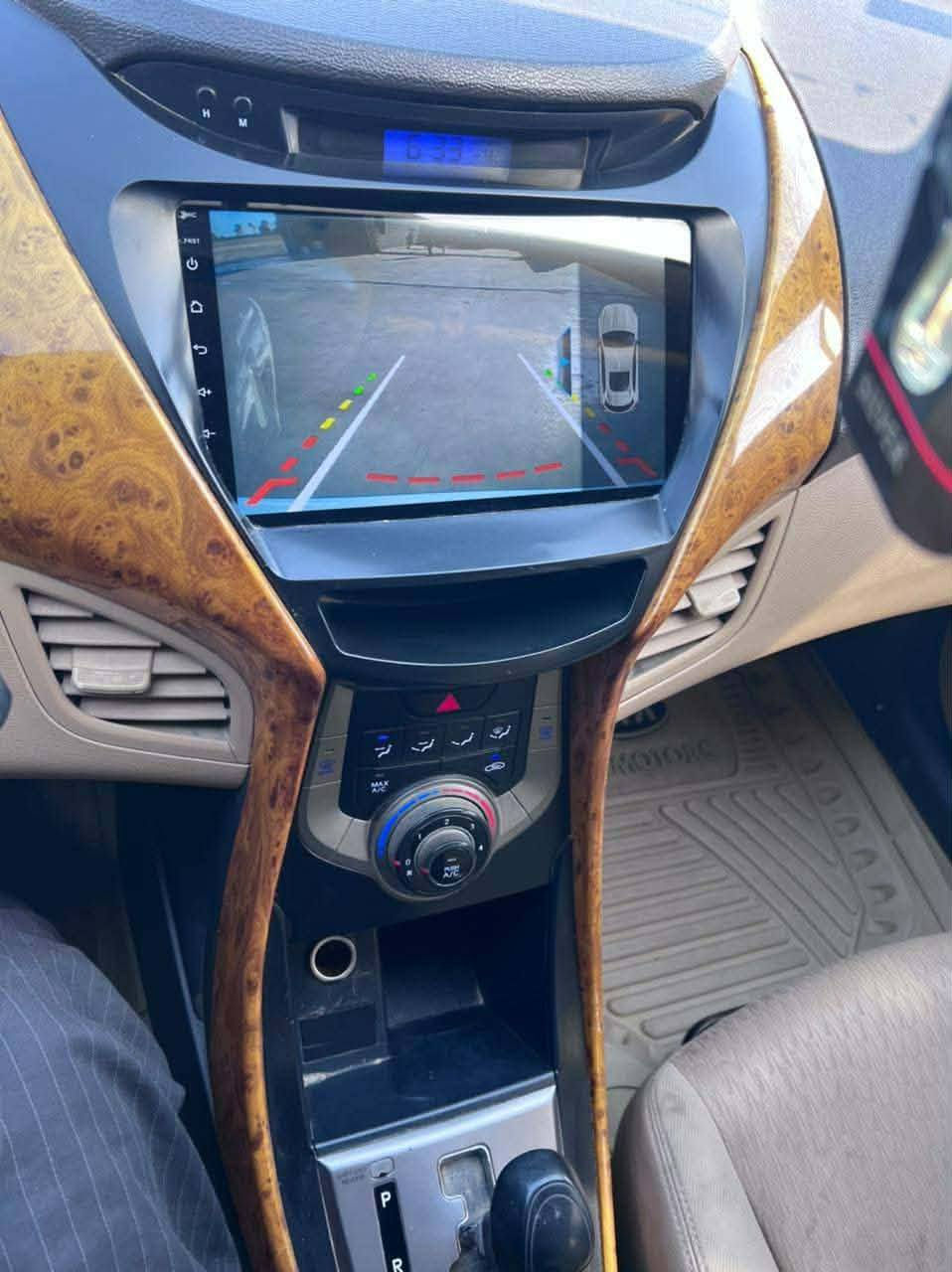 النترا 2014 سياره خليجي جاهزه من كل شي مابيها اي نقص محرك 1800 بأسمي تحويل ثاني يوم 107 وبيها مجال وبيها مجال مكاني الناصريه مكفوله من الضربه والتبديل بيها باب صبغ ودوسه ***********
