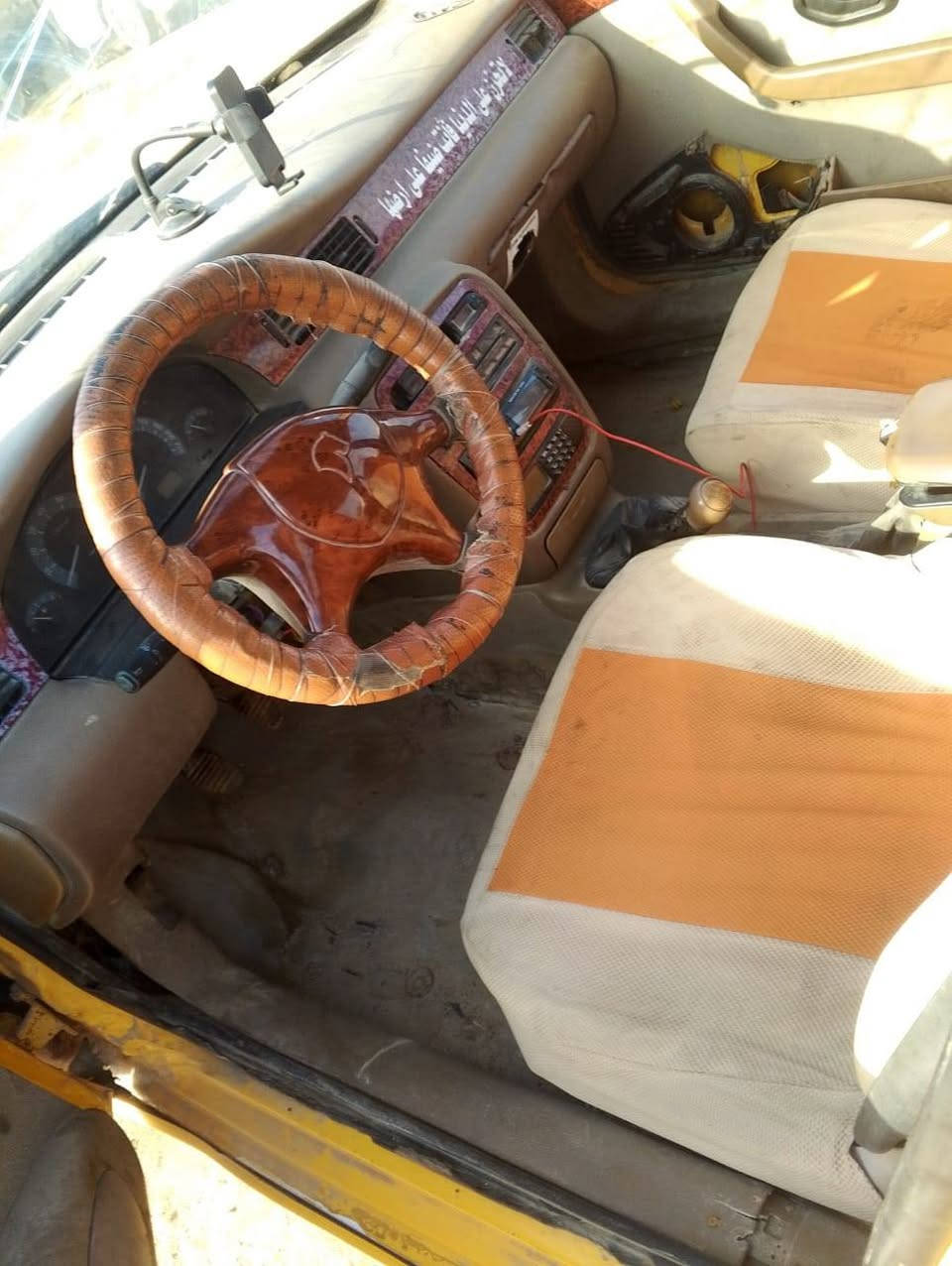 سمند موديل 2011

رقم بصره

كير محرك خير من الله

صدر خير من الله

السعر 12

اتصال ***********

مكان السياره كربلاء العطيشي
