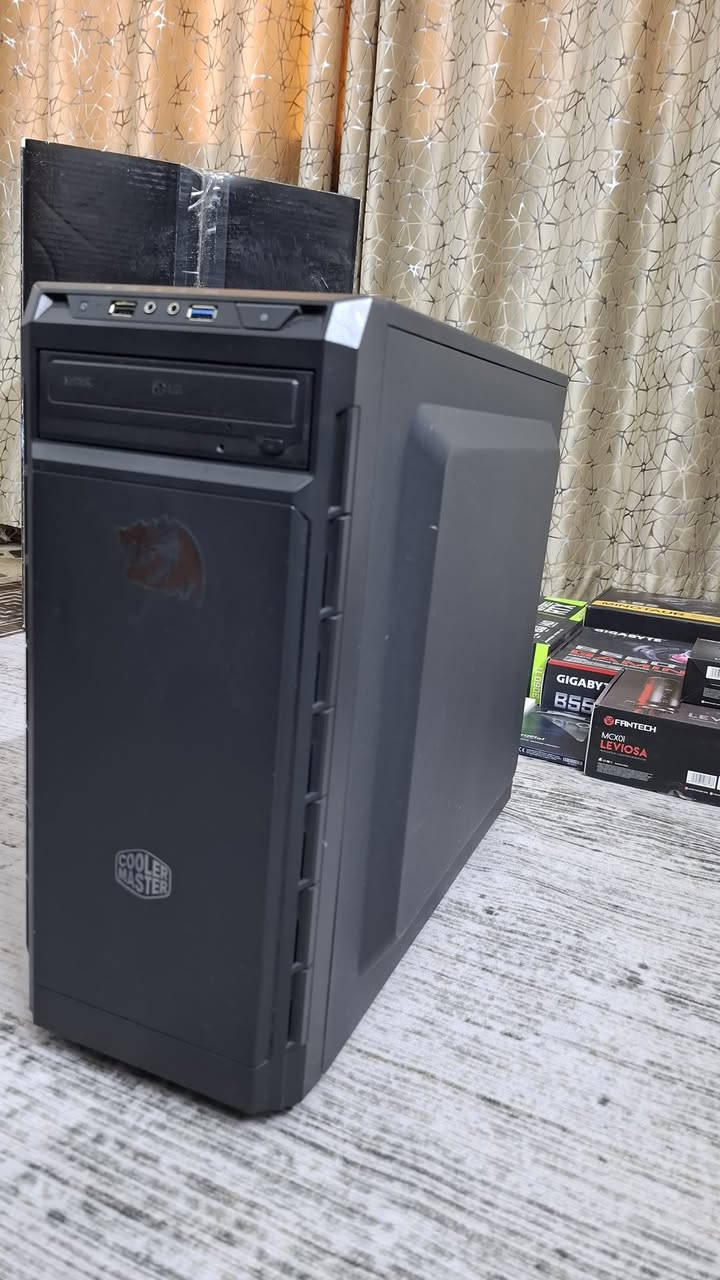 سلام عليكم
*كل الكراتين موجوده

Ryzen 5 3500x 
Ram 16Gb ddr4 
Ssd 2TB
Rtx 3060ti Asus 
Power supply xigmatech 750w gold
M.b gigabyte b550 gaming x


**إذا كنت صاحب هذا الإعلان وتريد حذفه لأي سبب، رجاءا أرسل رسالة إلى الدعم الفني**