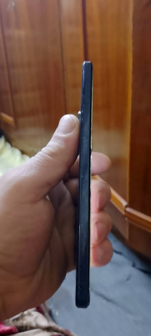 موبايل سوني 1 مارك 2 للبيع الرام 6 والذاكره 128 والمعالج سناب دراغون ومواصفاته باليوتيوب سعر 75  اللمس مفطر شغال كامل بس مفطر


**إذا كنت صاحب هذا الإعلان وتريد حذفه لأي سبب، رجاءا أرسل رسالة إلى الدعم الفني**