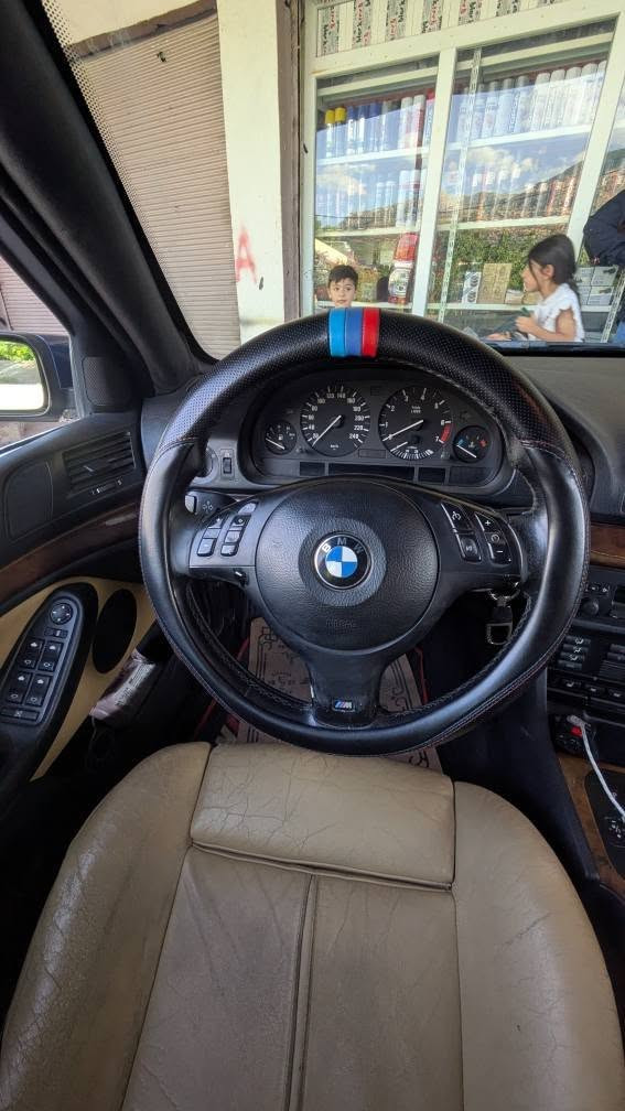 بيم صقر مكينه 530  
سياره صفر صفره بي دعم و سبغ 
سياره تيت سينك بشت حساس 
سترين m فول تحكم تحديد سرعه
گير توماتيك عادي سبورتي 
تبريد بفر سارو گرم شرت
4 تاير جديد ويل m 
كوشن هيتر جلد سياحي 
برده كهربائي 
سياره ايبيس ارباك همي تشت شرت 
دعامي بو دعامي شرته 
منفيس عصلي غرامه صفر كريه
سيارا مالي يه 1 دينار مسرف تيدا نينه 
بايزيني گه له ك كيم خوت 
لايت كوستومن عدسه خط 
تبديل ژي يا هه ي زاخو, دهوك


**إذا كنت صاحب هذا الإعلان وتريد حذفه لأي سبب، رجاءا أرسل رسالة إلى الدعم الفني**