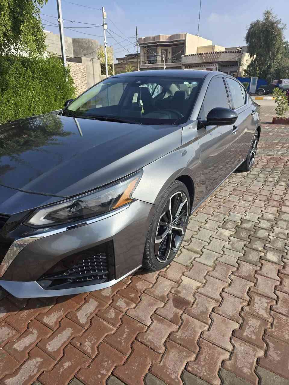 سلام عليكم
للبيع نيسان التيما SR 
موديل 2023
رقم سليمانيه 
بصمه 
تشغيل عن بعد 
بصمة أبواب وصندوق 
شاشه جبير 
كامره خلفي 
كامره دوار 
كشنات امامي كهرباء 
كشن هيتر 
رادار امامي 
رادار خلفي 
رادار جانبي 
حساس خلفيه 
تحكم استيرن 
لد امامي نهاري 
ويل كروم حجم 19 
/ تبديل بونيد فقط
سعر // 168$ ورقه وبيه مجال 
مكان سياره ديالى خانقين
***********
