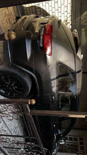 جيب كراند شيروكي 2017
بلاك توب🖤 
حادثة جداً خفيف شبر صبغ البنيد ونص لجاملغ لايسر 
رقم بغداد دولي ابئسمي تحويل مباشر 
ماشية 130Km
مواصفات 
شاشة كامرة حساس خلفي
رادار خلفي 
اطفاء ذاتي عند لزدحام 
تشغيل عن بعد 
جنطة كهرباء
كشنات حضن جلد كنتارة 
كشنات كهرباء 
هوك خلفي كهرباء 
شفتات ستيرن مكينة 3600 
ويل حجم 20 
هيتر مري 
مخرج كهرباء خلفي
سيارة نضيفة جدا وعلا ايدي 
سعر 190 
مكاني بغداد البلديات 
***********
