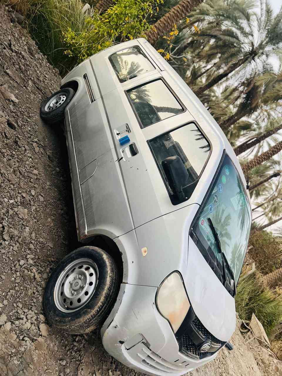 السلام عليكم شباب للبيع ليفان 2013 مزاد وزارة الداخلية 10 راكب كير عادي ع وضع الشركه بدون ضربه وصبغ محرك مسبوشي بلادي مال وكاله الاستخبارات بيه كتاب بسمي وانطيك وكاله بسم المشتري 
السعر 34 $وبيه مجال بسيط للشراي رقم الهاتف***********
