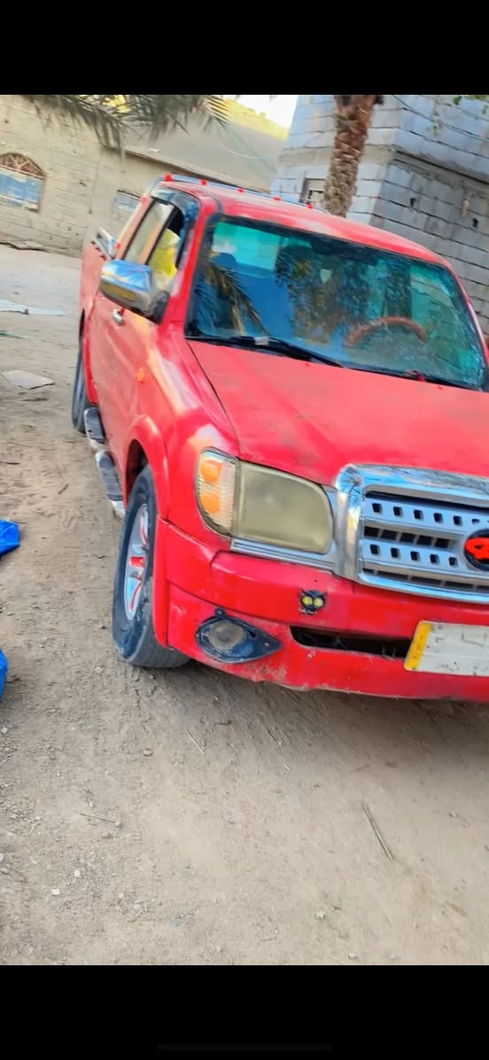 سلام عليكم بيكم نضافه كدامكم كير ومكينه يخبل راعيه موجود تحويل بكيفك رقم ذي قار ناصريه راعيه بل بصرة سنويه ما منتهيه سياره مصفره من كلشي سعر 30 ورقه العنون البصره صالحيه رقم الهاتف ***********
