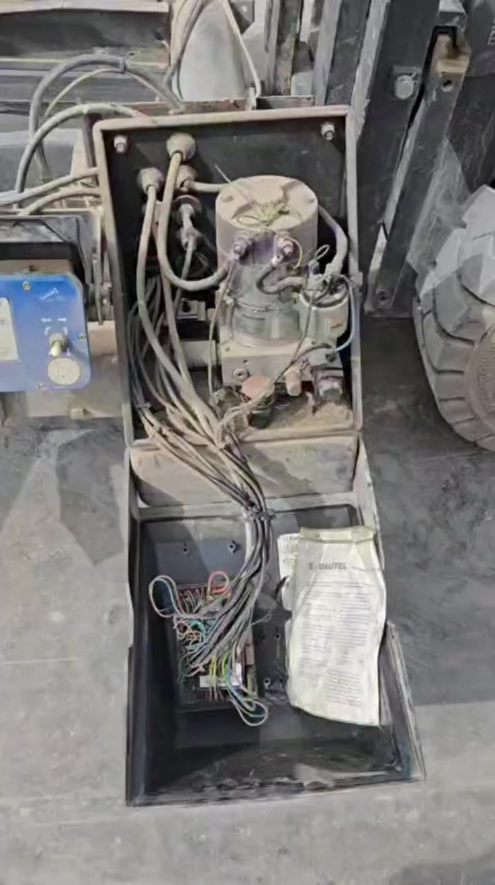 باب جك اتيكو البيع وموشراي الا نتصل  هاذه رقمه 
***********
