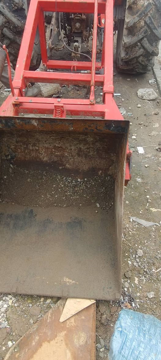 للبيع مكان موصل
سعر 600الف وبيها مجال
تواصل ***********
