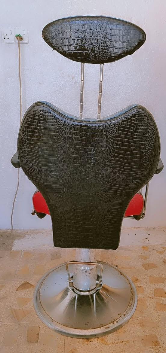 للبيع 130 الف بيه مجال ***********
