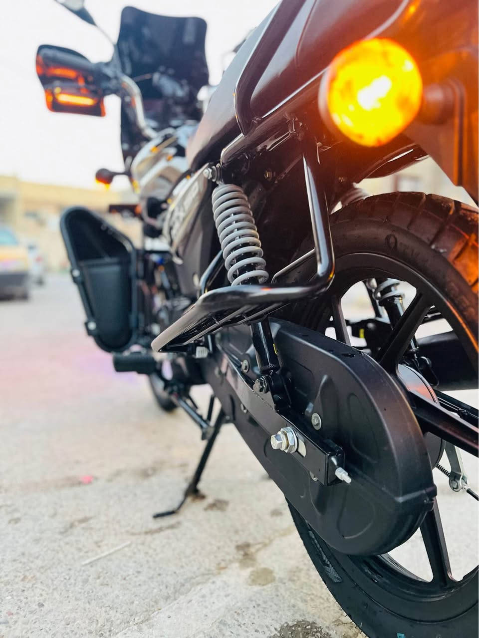 سلام عليكم دراجه TVS موديل 2023 صار 3 اشهر مشتريها من الوكاله دراجه برغي ما مفتوح منها  ورقم بغداد أنكليزي بسمي تحويل ثاني يوم للاستفسار اتصال *********** بغداد, العراق
