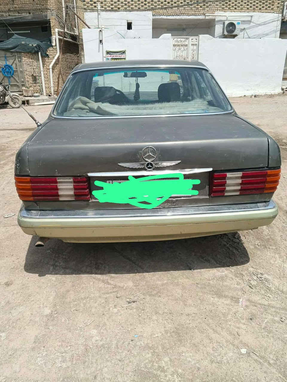 السلام عليكم سياره للبيع والمراوس   رقم انبار دولي جاهزه تبريد شغال حداديه بيهه ظعف والباقي  كفاله  اصوليات السياره تريد وكاله تريد مداور مكاني الشطره ***********
