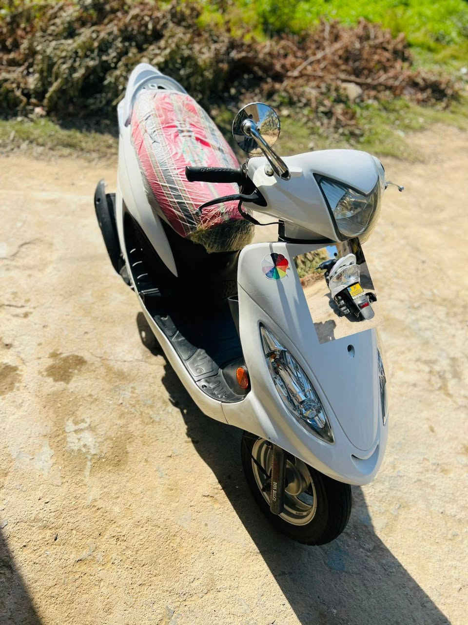 السلام عليكم كامكو V2 موديل 16 طلاعات بكليت كريستال   لايت زينون للبيع او مراوس 
رقم 
***********
