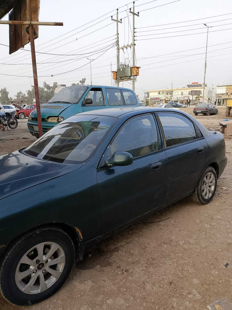 السلام عليكم سياره نضيفه وخير من الله نفس ما واضح بالصوره لمالك بالديوانية ثاني يوم يبصم لسعر 30 وبيها مجال قليل للاستفسار *********** ولخاص مفتوح
