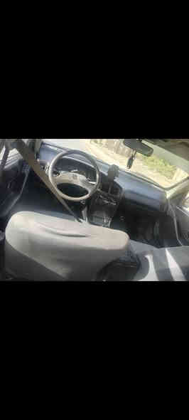 سلام عليكم بيجو 405 موديل 9  بسمي لا ظربه ولا صبغ فقط البنيد امبدل مكينه بيهه خيط تبخير  صدر جديد تخم تاير جديد منظومه تبريد جديده مابيهه نقص ايشي فقط المكينهه تبخير  مكان البلديات  السعر 35 اوبيهه مجال بصيط  ***********
