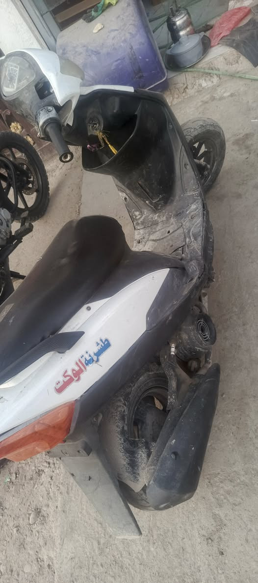 ماكس عدله تجفيت جديد
مكان بلديات حي التراث سعر350
رقم***********
