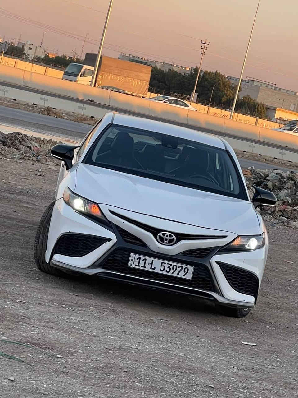 السلام عليكم
كامري 2022 se 

حادثها جاملغ وبنيد باامريكا وبلعراق بيها صفحه مرشوشه السياره جاهزه كير مكينه تبريد رقم بغداد ومعروفه مواصفات الse ماشيه 78 ميل بيع او مراوس السعر148 وبيها مجال مكاني بغداد ***********
