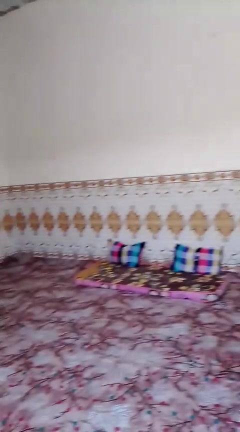 للايجار للايجار

منزل في الجزيره شارع الصقر

يحتوي غرفه استقبال مطبخ صحيات

الايجار250 بي مجال قليل

مطلوب عائله صغيره

اي استفسار
***********
