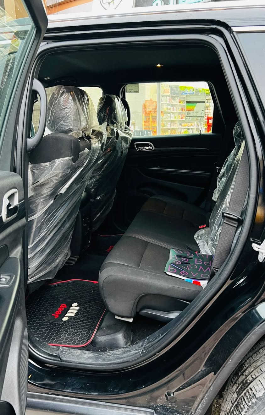 جيب لاريدوا 2021 خليجي 
صور السونار مرفقه وياهة
سياره جاهزه ومبيه اي نقص
السعر24000$ وبيه مجال 
 مكان بغداد الشعب***********
