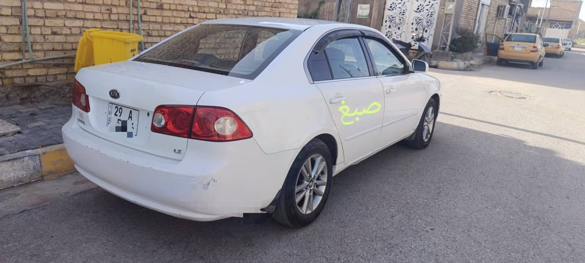 السلام عليكم
كيا وابتيما 2008خليجي بسمي رقم واسط نكليزي كمى موضح بل صوره  مكينه 2000

 كير 4 نمر 

كير مكينه منظومه تبريد كله جديد حداديه 80%

سعر ١٠٠وبها مجال 

***********

عنوان كوت
