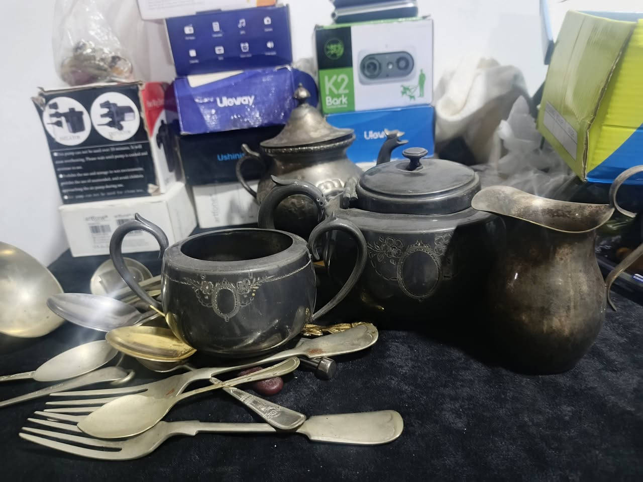 اخوان مجموعة طلاء فضة فضة سعر الكيلو ب٣٠ وبيهم مجال استفسار خاص او عرقم ***********
