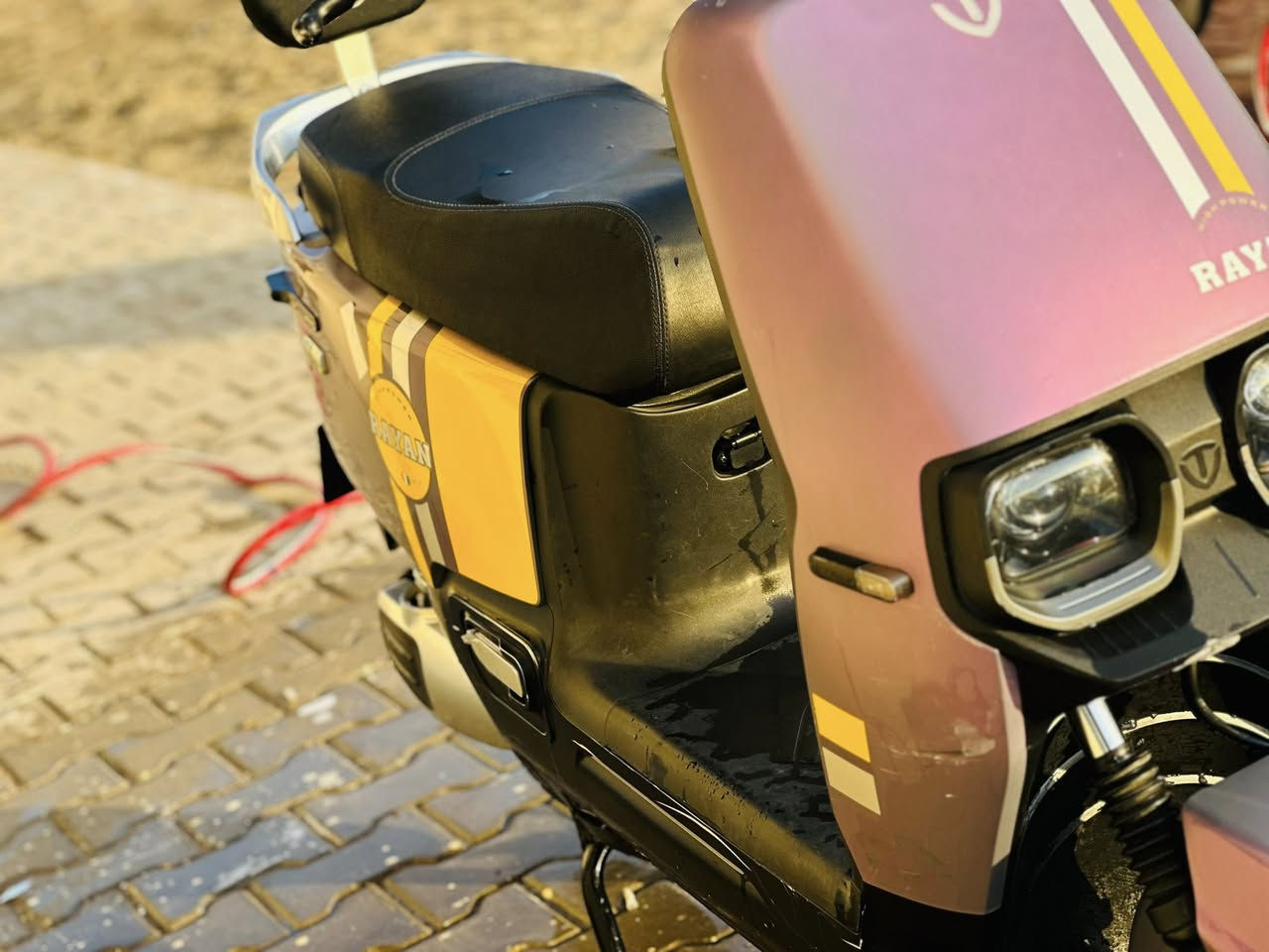 دراجه الريان ام عيون 6بطاريات جدد 

سعر 650

0772 341 5587‬

متواجد واتساب فقط
