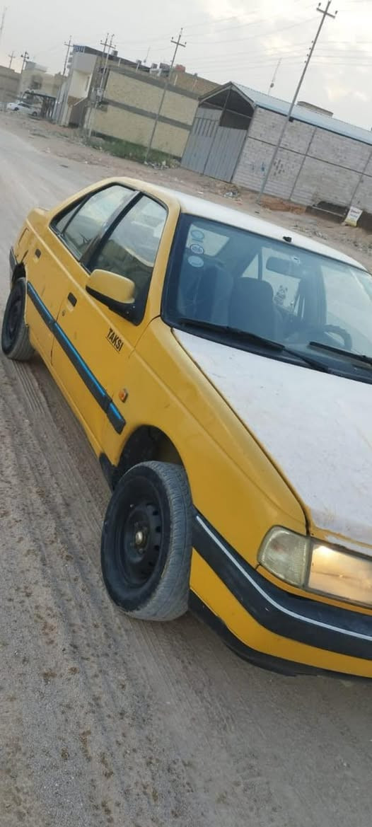 سلام عليكم بيجو روى اللبيع رقمه نجف مكينه جديده كير تبريد شغاله ثلج سياره جاهزه من كلشي سعره ٢٠وبيه مجال مكلف بل نشر رقمه التلفون ***********
