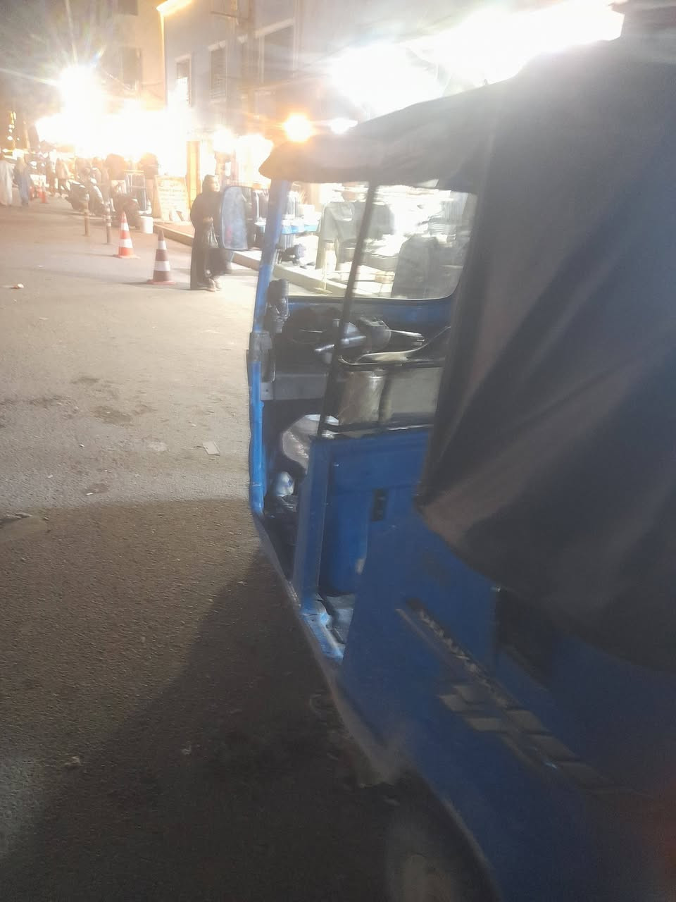 عليكم
تيفي اس رقم بغداد 

مكينه مكفوله

كشر مكفول ما عده طخه ع كد جف بلغد ليمنه 

ما نقصه برغي كلشي جديد بيه 

محوره صوت ودبل تخم تاير جديد 

مكاني بغداد ابو غريب  ستفسار 

***********
