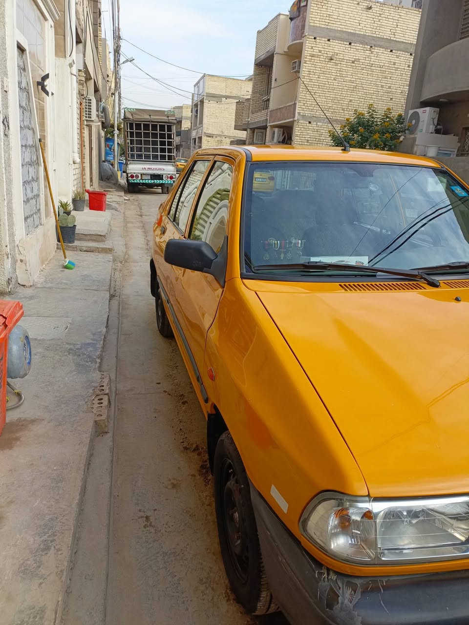 السلام عليكم
سايبا 2018 السياره بأسمي شواصي نضيفه حداديه خير من الله تخم تاير تبريد مكينه كير خير من الله توجد بعض الامور البسيطه السعر 52 إلي ميعجبه المنشور خلي يعبره بدون تعليق سلبي 
***********
