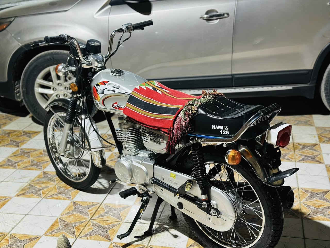 اسلام عليكم نامه تعمير باكستاني مكينه شلامجه دراجه صار 3اشهر من معمره دراجه مناقصه اي شي غراض كله اصلي  السعر 650 وبيه مجال للستفسار ‭0772 184 6070‬
