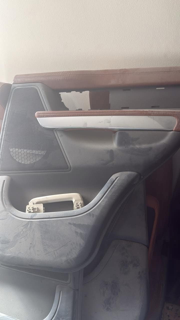 للبيع تخم ويل رانج روفر نظافة ٩٩ ٪؜
للبيع السعر٦٠٠$
وبيه مجال
حجم الويل ٢٢ 
وتوجد غرفة رانج جديدة 
٢٠١٣

***********
