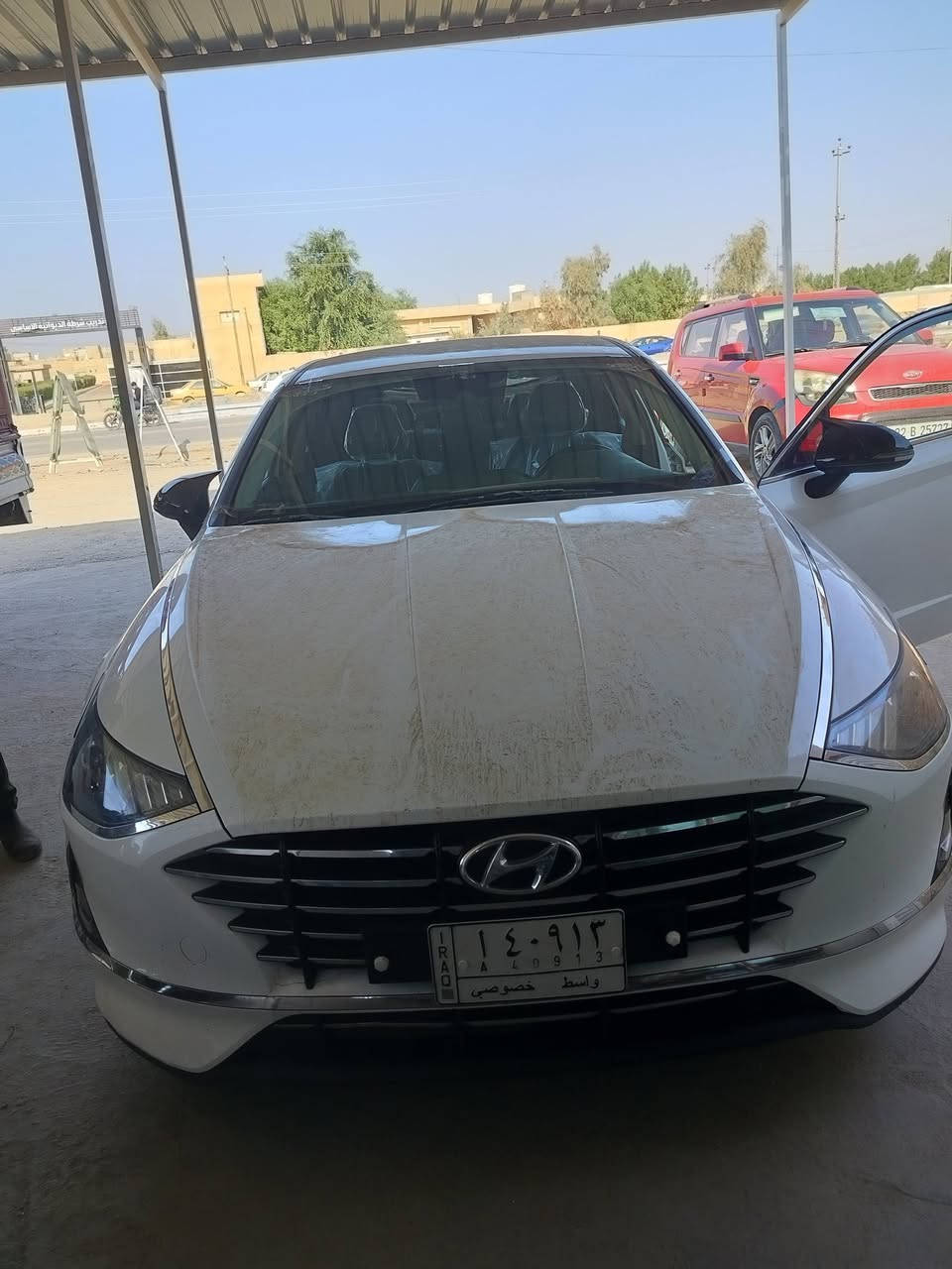 محل حيدر الخفاجي  للتبديل زجاج السيارات العنوان أكادميه الشرطه مقابيل مركز التدريب بأسعار مناسبه ***********
