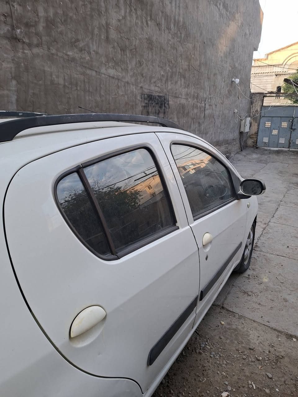 ٢٠١٣ كير عادي باسمي السعر ٣٥ ورقه ألمكان أعظميه ***********
