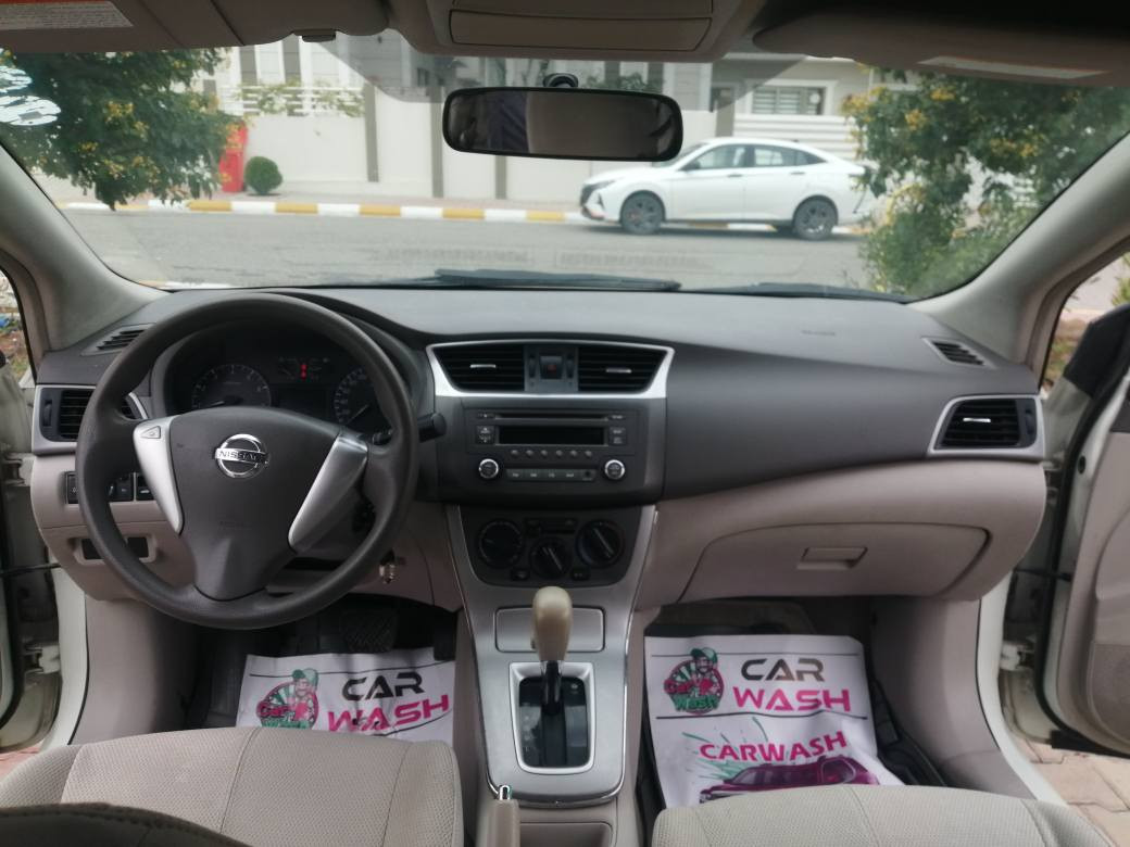 للبيع سيارة نيسان سنترا ابيض خليجي موديل ٢٠١٤ رقم اربيل محرك حجم ١٦٠٠ مامفتوح 4 سلندر لا صرف ولابخار كير اوتوماتيك بشرط مامفتوح مكفول الضرر ٢ قطعه باب خلفي تبديل بدون معجون وجاملغ خلفي صبغ بيها مكان داخل شيء بصيط صبغ يم قفل الباب الخلفي مأشر عليها بلصور  مواصفات تبريد مركزي امامي وخلفي/ جام كهربائي/ABS ارباك عدد٢ 
مواصفات السنترا الخليجي معروفه
السعر 100 $  بيها مجال للشراي ***********
المكان كركوك متوفر واتساب كركوك, العراق
