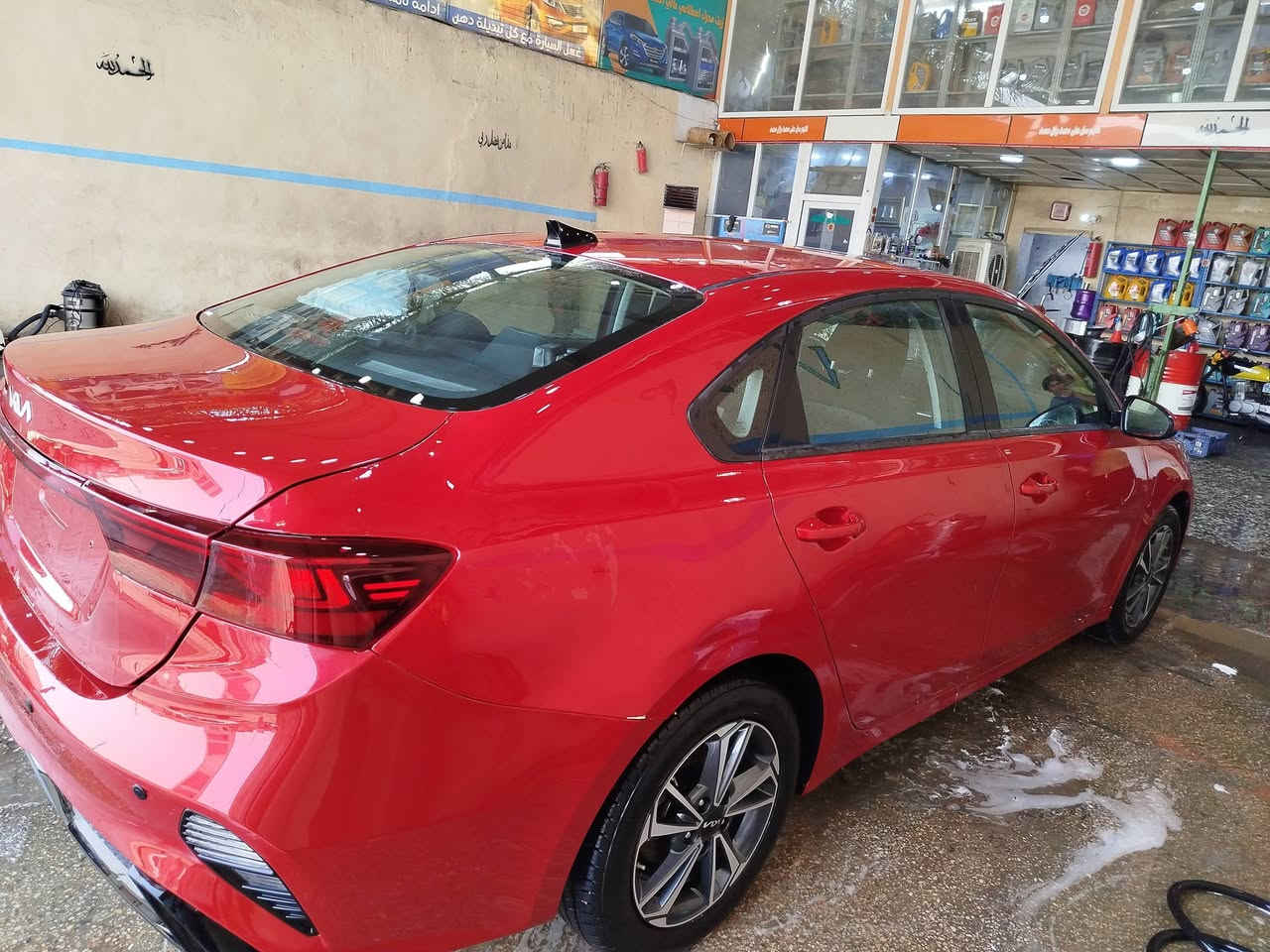 سلام عليكم
من  رخصت مسؤل المجموعه
فورتي للبيع موديل 2024 بدون رقم بدون رقم بدون رقم
لون احمر مواصفات عاديه 
LXS
حادث خلفي جاملغ وقبق جنطه 
جاملغ مصلح بارد وقبق الجنطه مبدل 
بچم كبس ايرباگ كله سليم 
السياره فحص موقت مكاني ديوانيه 
السعر 135
تواصل ***********
