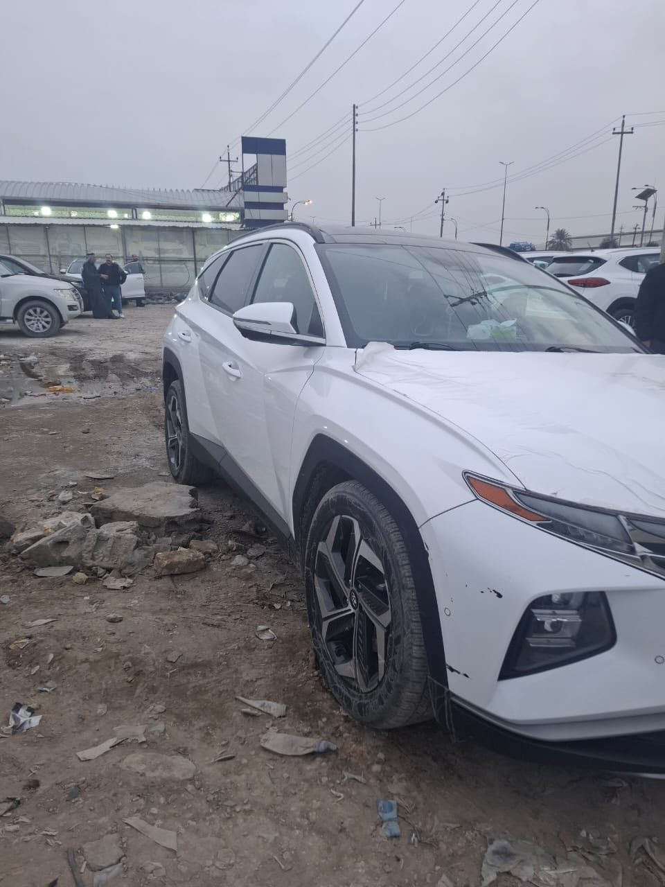 السلام عليكم 

توسان ٢٣ وارد امريكي فول واحد على واحد اعلى فئة Vip حادث فقط بنيد  معدل نفسه وبعده مامصبوغ بدون ايرباك بدون دواخل عدا البنيد الباقي كفالة محرك ٢٥٠٠
مكانه بابل 
بدون رقم
سعره ٢١٥ وبيه مجال 
اي استفسار اتصل  ***********
