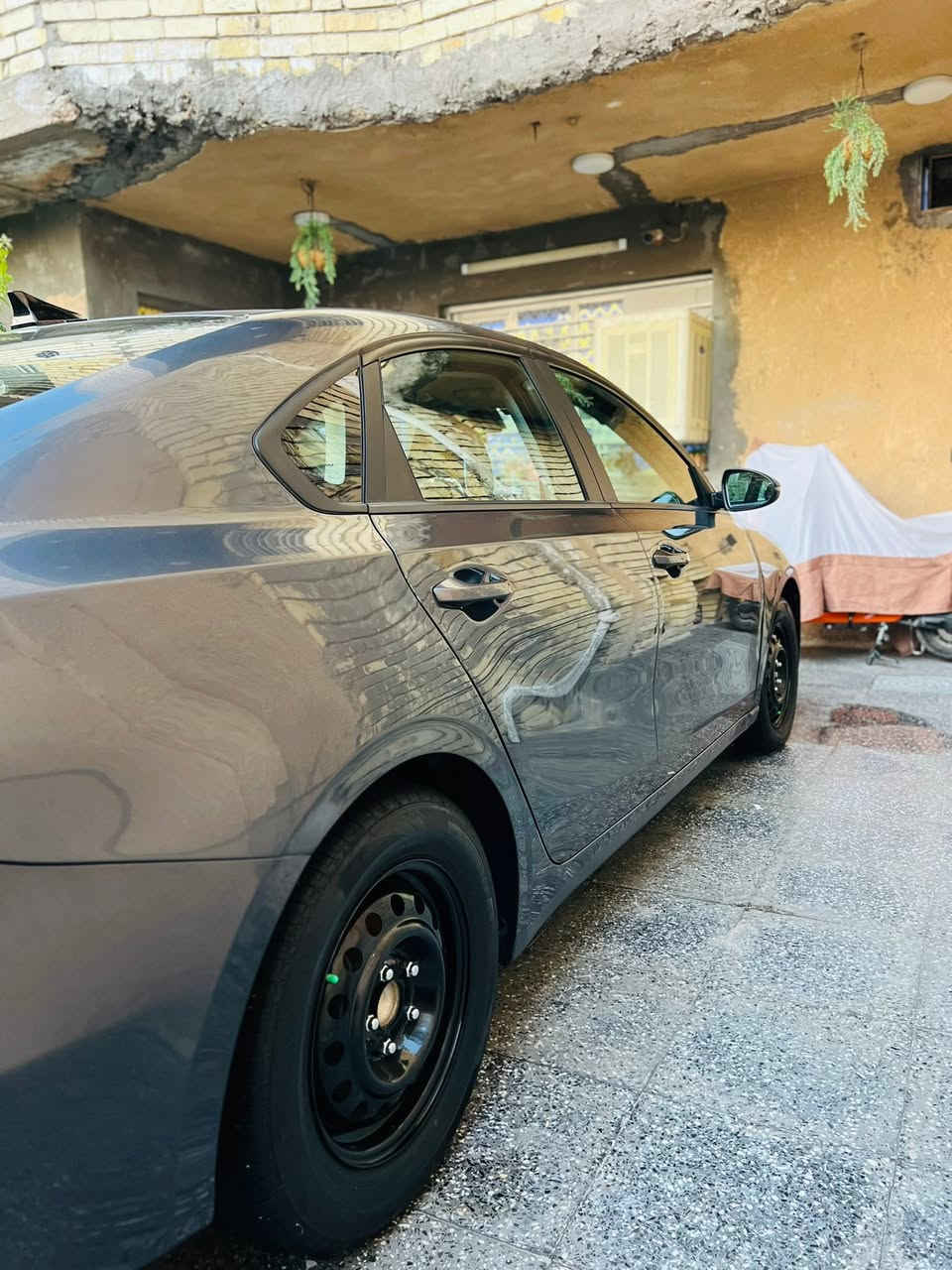 فورتي موديل ٢٠٢٤ رقم شمالي صور الحادثه موجوده بل منشور 
سيارهه فقط جاملغ ايمن مبدل سياره كلش نضيفه مدوشمه سياره كاعيات سفاري ورضيه 
سياره مو صفات
اشاير بلمريه 
نقاط عميا
تحكم استيرن
شاشه كاربلي 
نضام قياده 
وبعد هواي موصفات
السعر١٤٥ العنوان ***********
العنوان البياع تقاطع درويش
