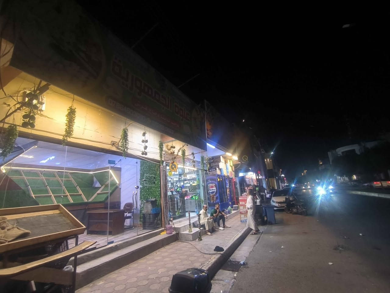 علوة للبيع مع محتوياتها
ميز عرض هيكل حديد وتغليف خشب درجة اولى مع المري 
سبلت 2طن توسوت انفيرتر طك باكيت
سقف ثانوي
تأسيس كهرباء كامل مع سحب مولد ووطنيه جاهز
ميز حساب 
ميزان الكتروني 
حي الجمهوريه مقابل معمل اسفنج الفلوجه قرب تقاطع الكماليات

علماً لا توجد علوه قريبه لا بالجمهوريه ولا ب7نيسان __بجانبها منفذ واسواق يمين ويسار المحل اضافه لمسجد

***********
واتساب *********** الفلوجة, الأنبار
