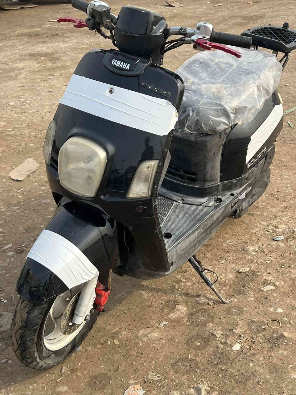 سلام عليكم بوليس للبيع كامله نقصه قبق هندر نكره سلف كفرات كله اصليه مكينه خير من الله شلعه ومعدل خير من الله كهربائيات كله شغاله سعر550مكاني بغداد ***********
