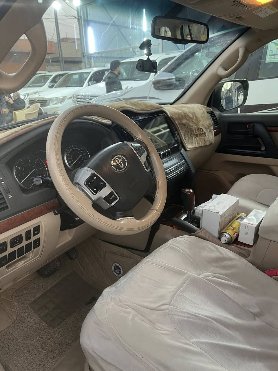 للبيع أو مراوس لاندكروز 2014 كامل المواصفات ***********
