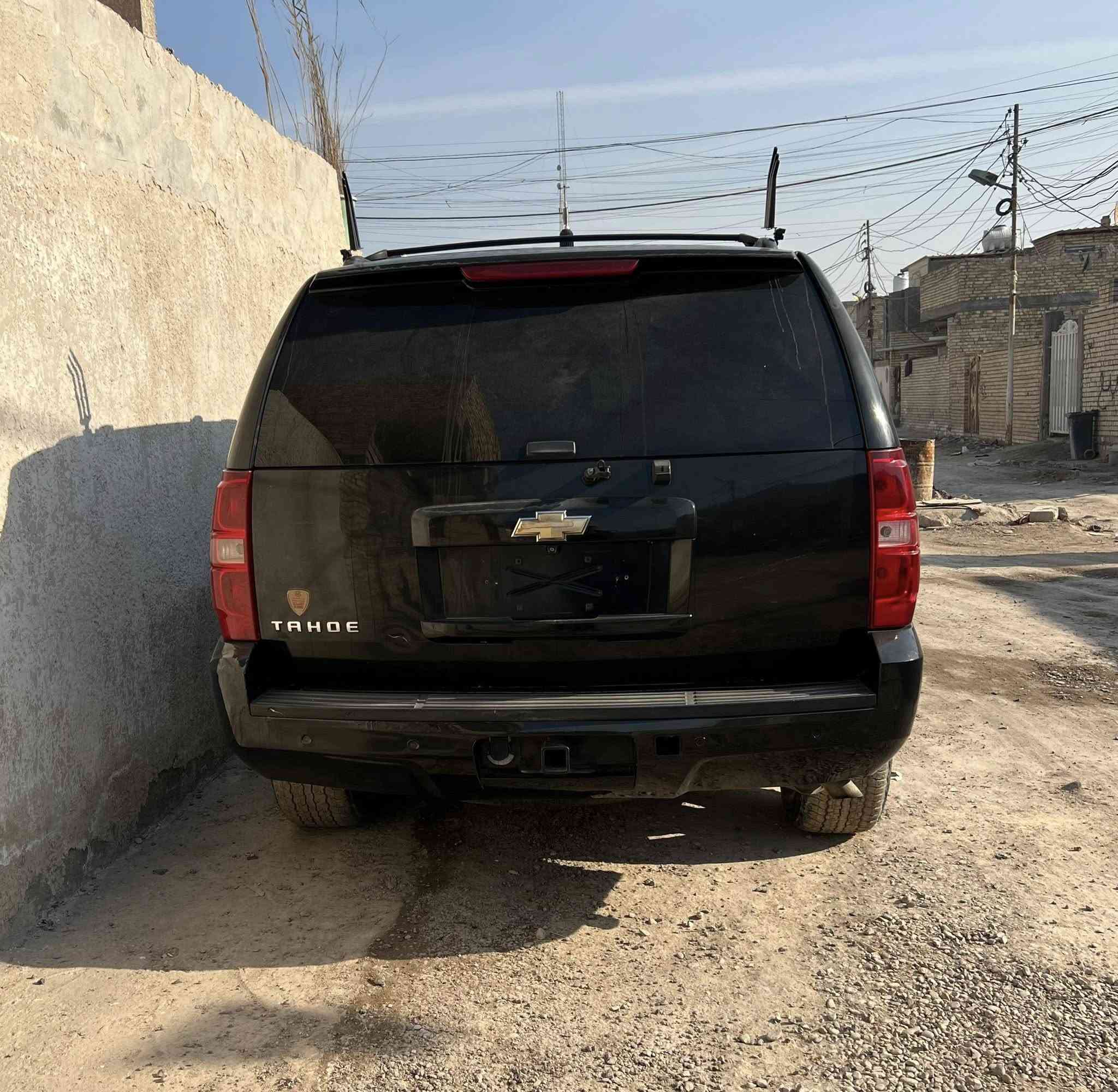 تاهو 2012  ادوات ادووات  كفالة گص وسرقة وانتربول سياره مكينة وگير كارتون حداده امامية خلفية 100 % تخم تاير دواخل كارتون سياره متعوب عليهة  ٧٥وبيه مجال هاذ رقمي ***********
