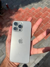 ايفون ١٥ برو ماكس • ٢٥٦ • بطاريه ٩٨