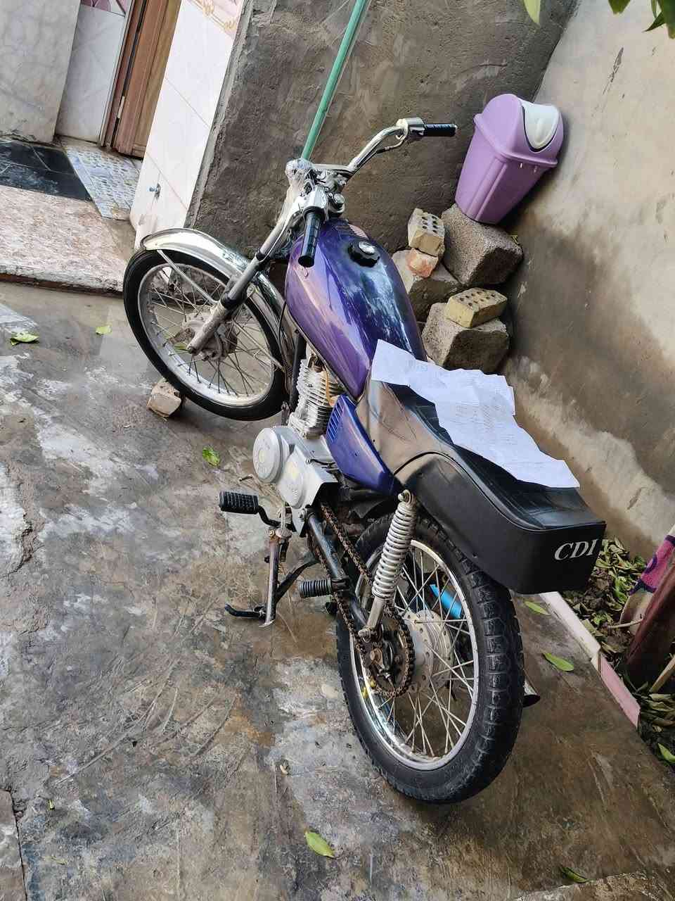 ارشه للبيع اوراق كامله مكاني بعقوبة سعر300 وبيها مجال لشراي كلها شغاله ***********
