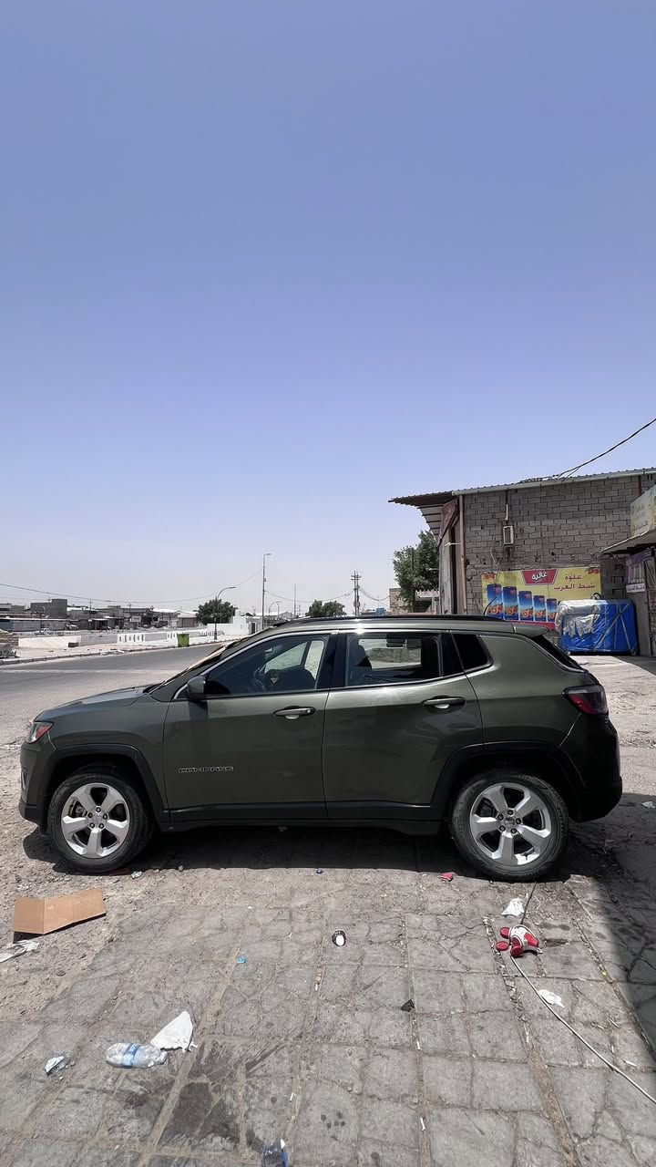 جيب كومباس 2018
السيارة جديده ماشيه 100 الف كيلو
حادثه فقط بنيد وهنا صبغت جاملغات خلفيه اثر شخوط بدون معجون
سيارة نص فول
كشنات كهرباء جلد
كشنات تدفئه تبريد
سترين تدفئة
شاشة كار بلي
تحكم ستيرن جهتين
تبريد قطعتين
السعر 115$
مكاني البصرة
***********
